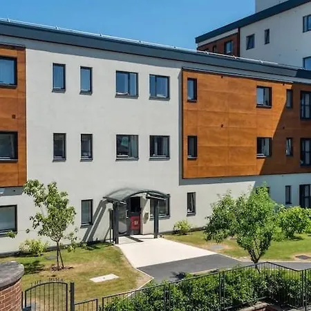 Luxury 2 Bedroom Near Centre Apartment York