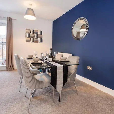 Luxury 2 Bedroom Near Centre York