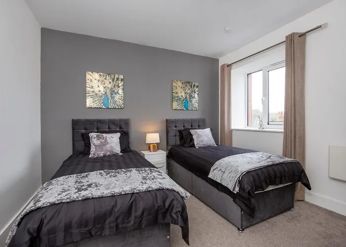 Luxury 2 Bedroom Near Centre ヨーク