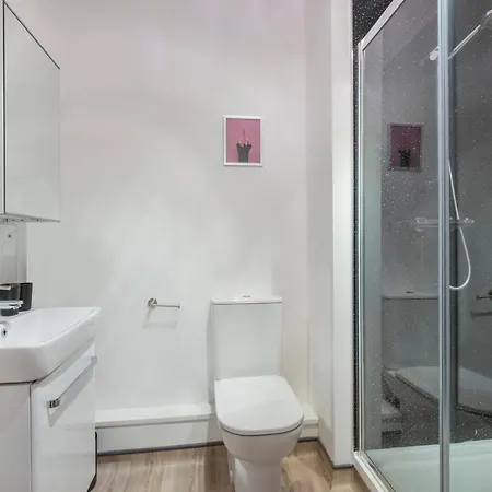 Luxury 2 Bedroom Near Centre York